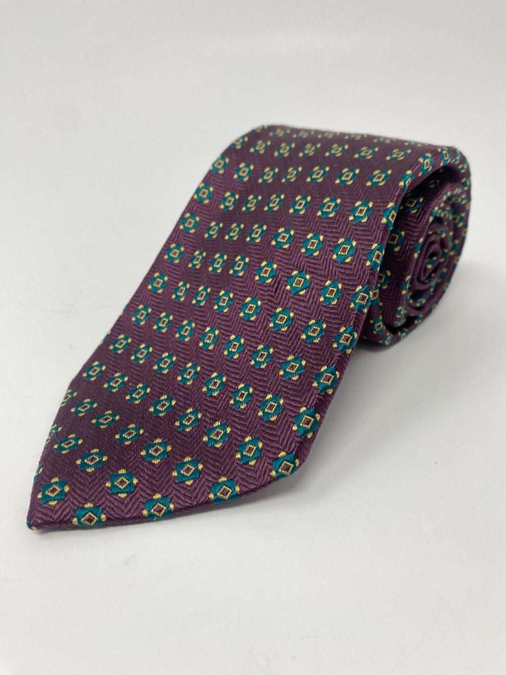 Vintage Paul Stuart Tie Burgundy Silk Made in USA Geometric Jacquard Foulard